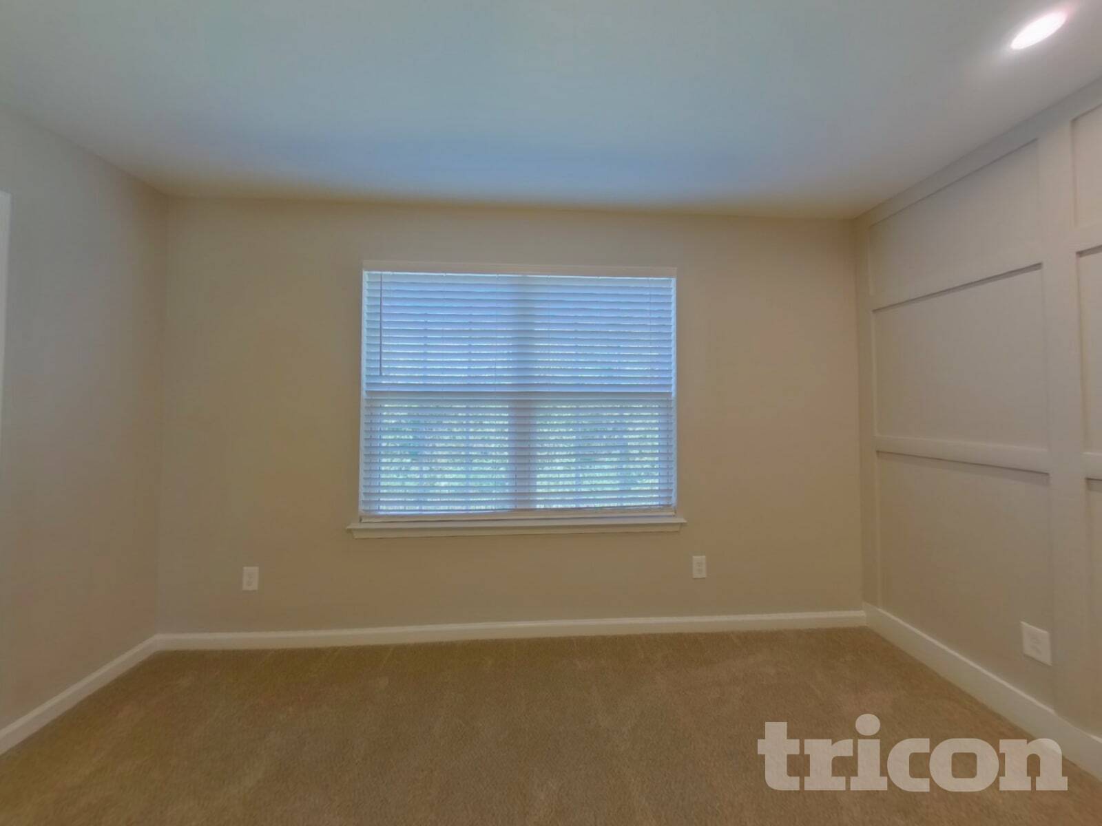 Building Photo - 1340 Lena St