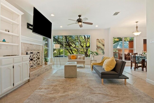 Building Photo - 3913 Caney Creek Rd