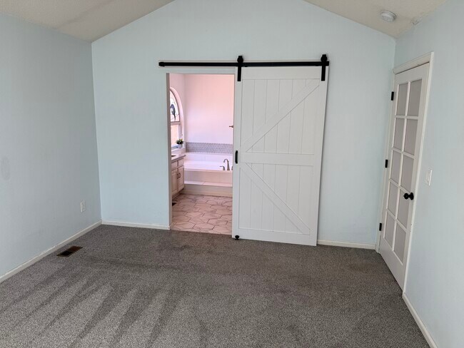 Building Photo - 14602 E Bellewood Pl
