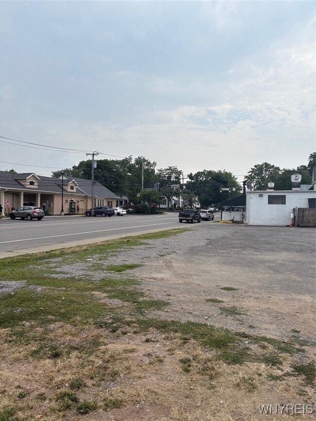 Building Photo - 482 Ridge St