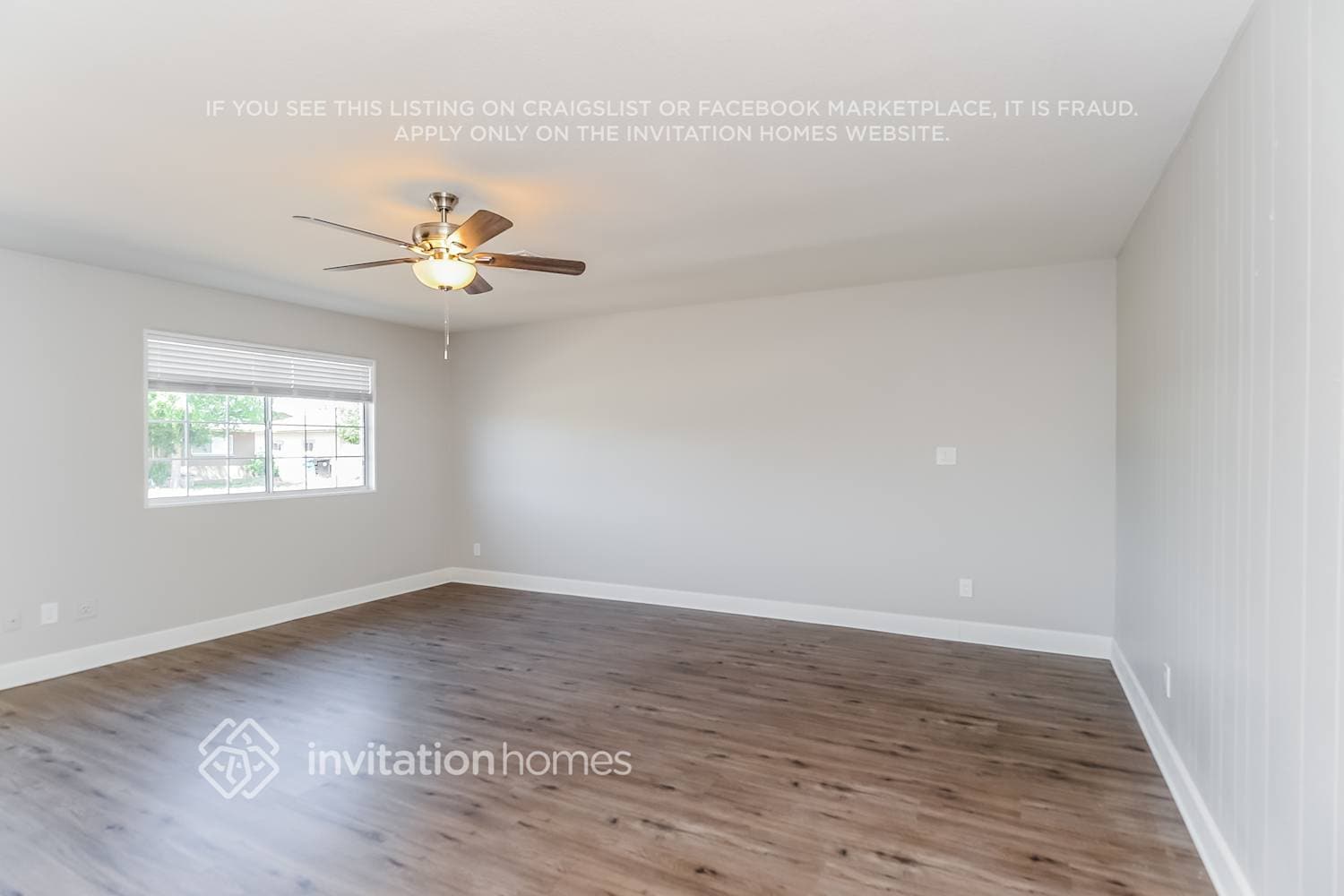 Building Photo - 1923 E Vine Ave