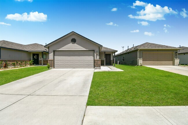 Building Photo - 7915 Meadow Cranesbill Ln