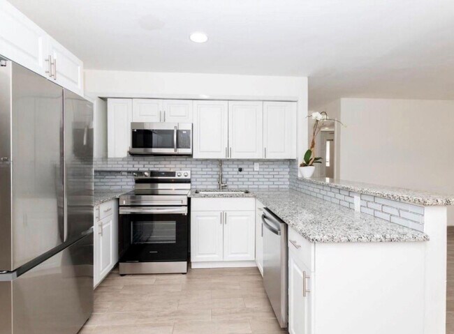 Building Photo - 1398 SW 47th Terrace