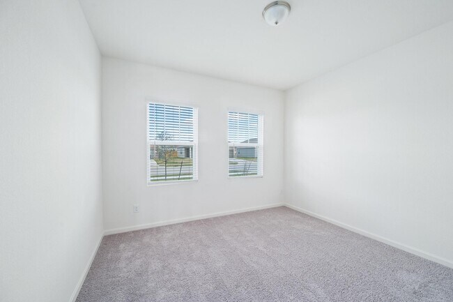 Building Photo - 6310 Highland Bnd Dr