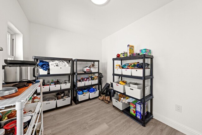 Building Photo - Welcome to your beautifully updated home!