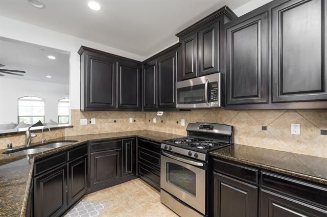 Building Photo - 4157 Comanche Dr