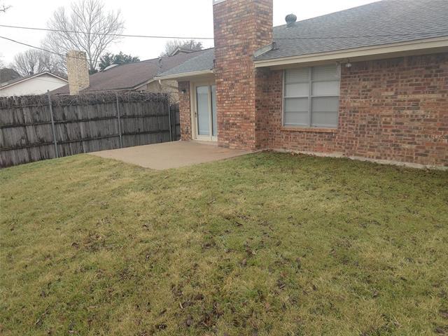 Building Photo - 3819 Wrentham Dr