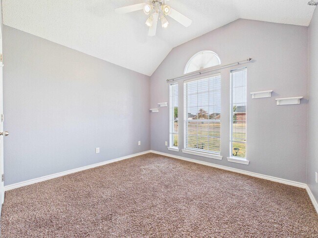Building Photo - 5411 Prairie Lace Ln