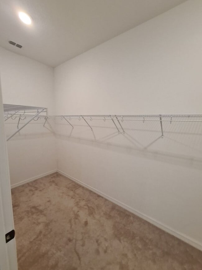 Building Photo - Beautiful and meticulously kept 3-bed 2 bath home located in the exclusive, Preserve at Turtle Cr...