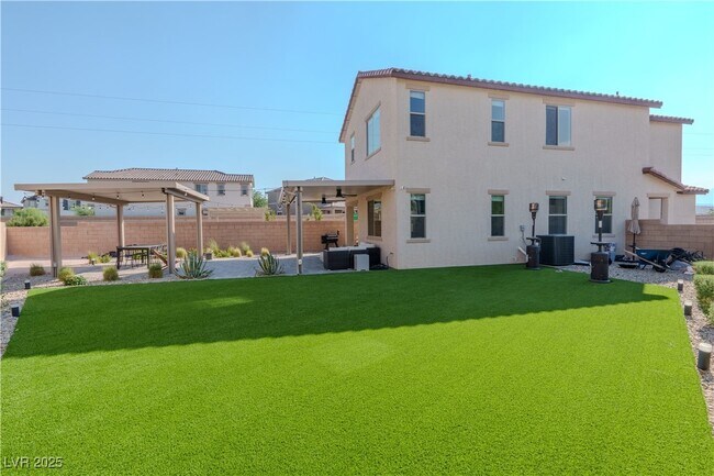 Building Photo - 10137 Ashford Ml Ct