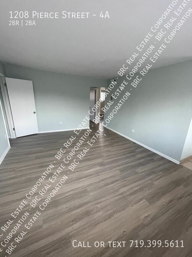 Building Photo - 1208 Pierce St