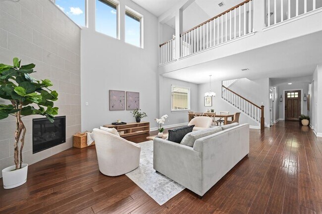 Building Photo - 15909 Villa Frontera Dr