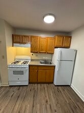 Building Photo - 4950-4956 S Prairie Ave