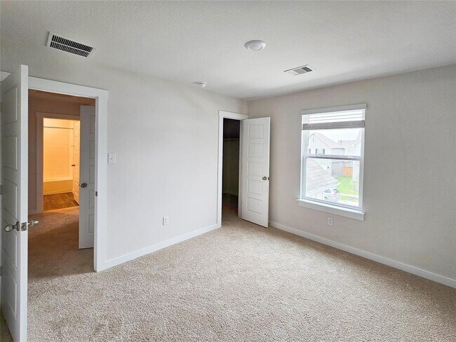 Building Photo - 322 Merriman Rd