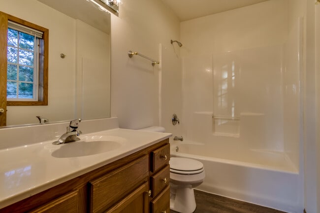 Building Photo - 20924 57th Ave