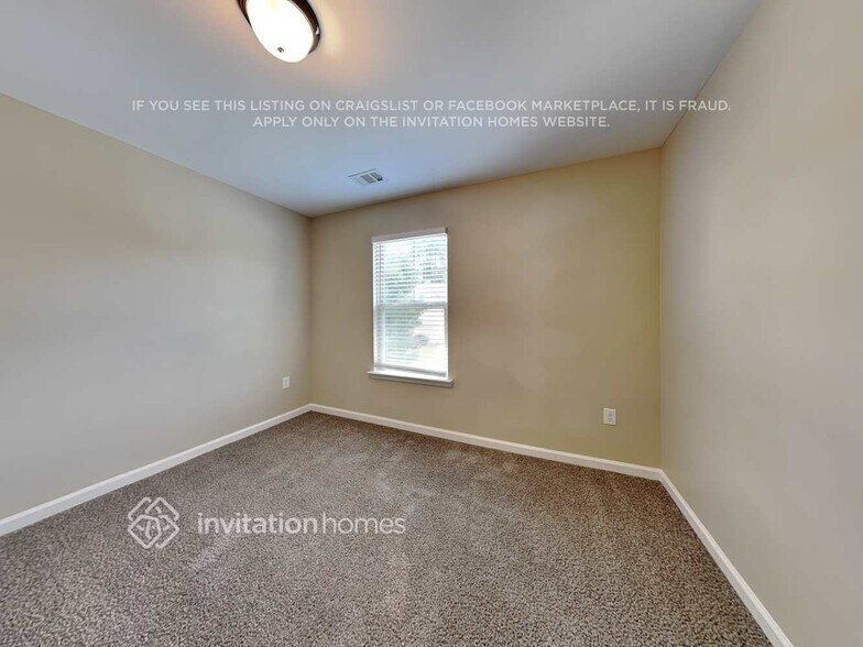 Building Photo - 150 Forrest Hills Dr