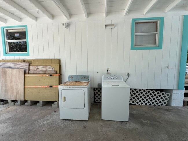 Building Photo - 963 69th Street Ocean