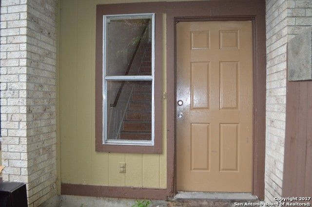 Building Photo - 7536 Oak Chase