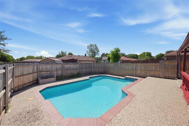Building Photo - 5406 Blue Cove Dr