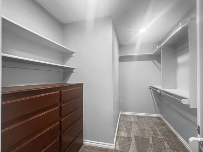 Building Photo - 903 SW 78th St