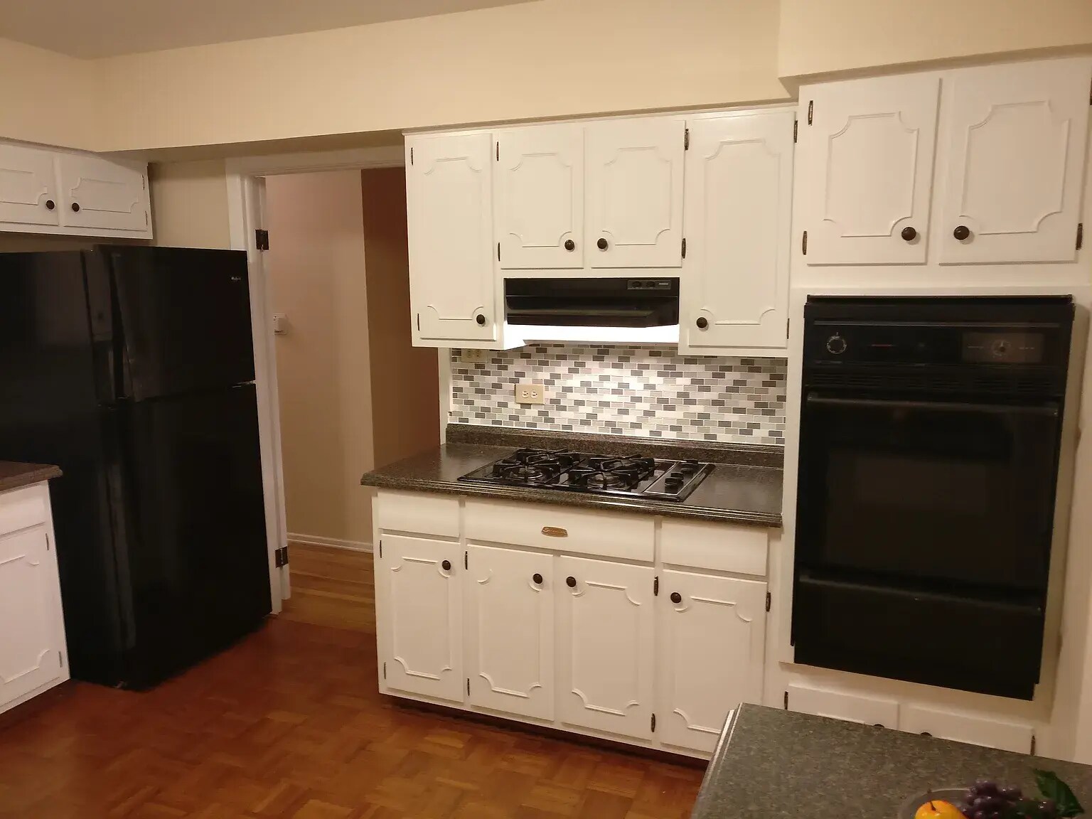 Kitchen - 21W185 22nd St