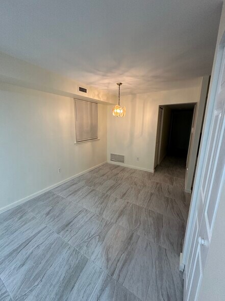 Building Photo - 2776 Willits Rd