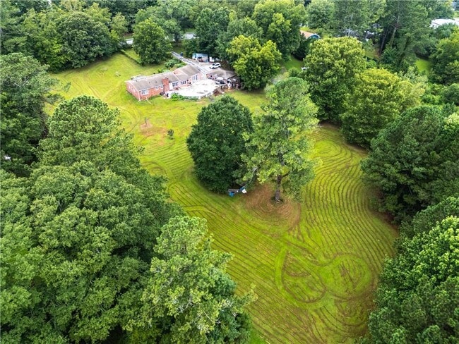 Building Photo - 6250 Feldwood Rd