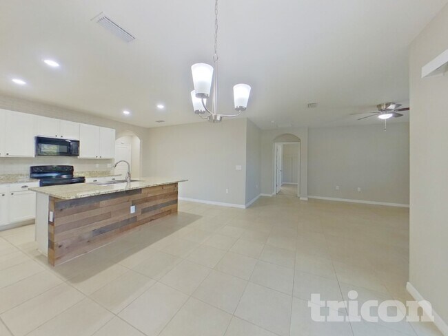 Building Photo - 10212 Cloudburst Ct