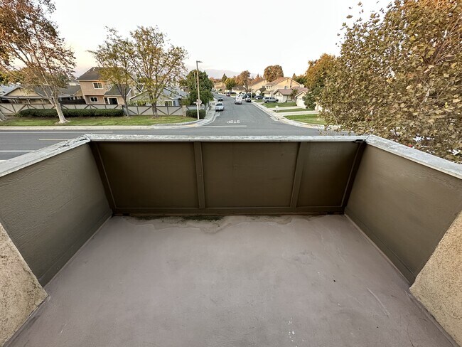 Building Photo - 3706 Lytle Creek Loop