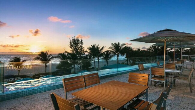 Building Photo - 18001 Collins Ave