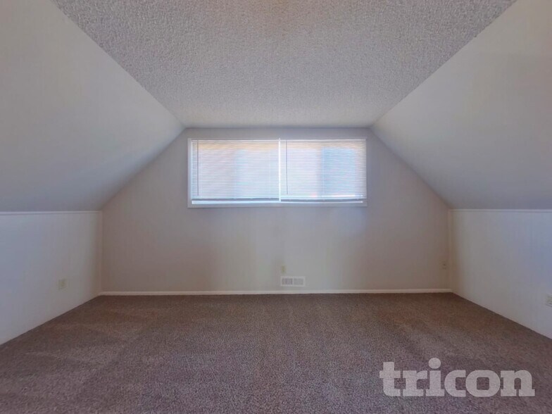 Building Photo - 3670 Renee Way