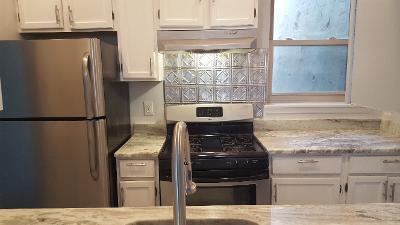 Building Photo - 1617 Christian St