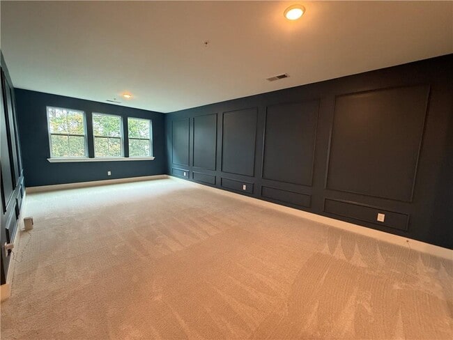 Building Photo - 1190 Harper Dr