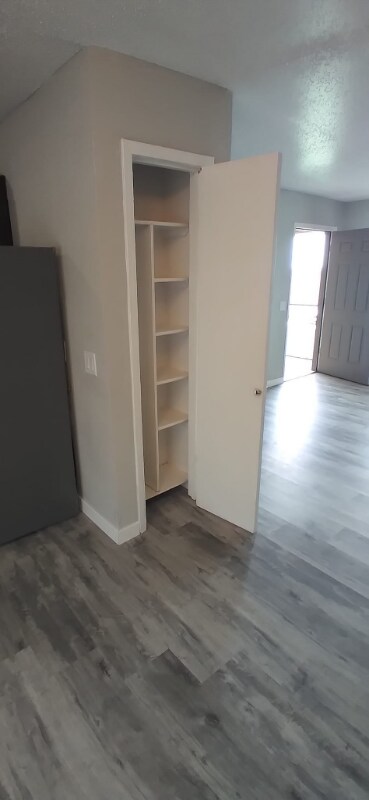 Building Photo - 407 Edwards St