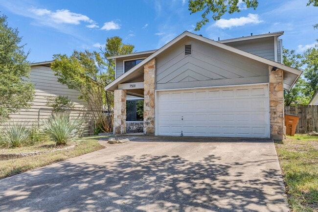 Building Photo - Great 3 bedroom home in South Austin!