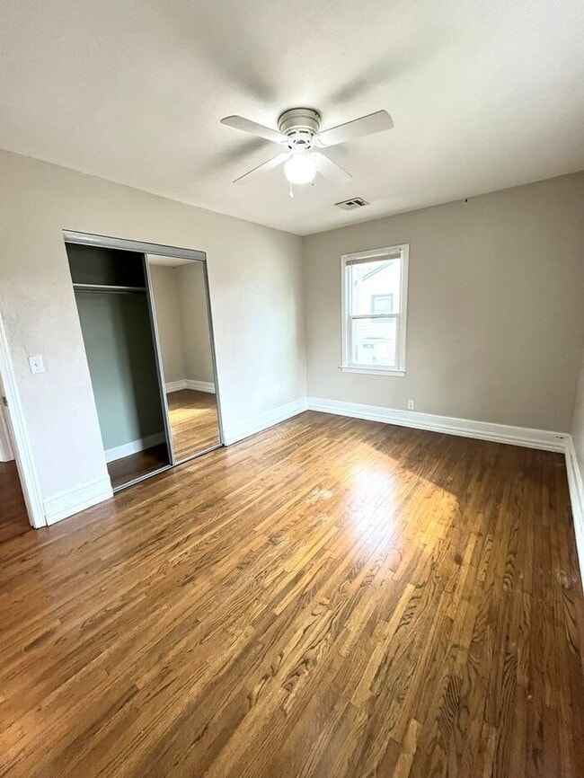 Building Photo - Cute 2 Bed 1.5 Bath in Bethany