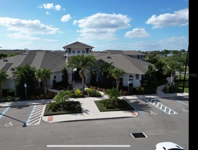 Building Photo - 17077 Water Spring Blvd