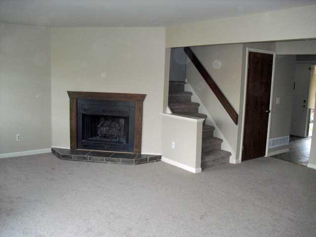 Building Photo - 2553 Meade Ct