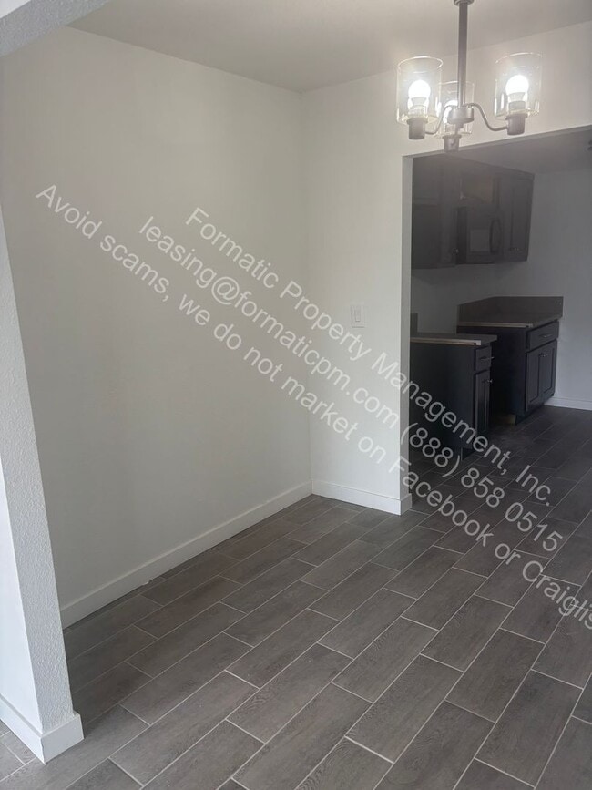 Building Photo - 120 E Century Blvd