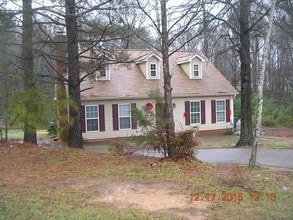 Building Photo - 6504 Lantern Ct