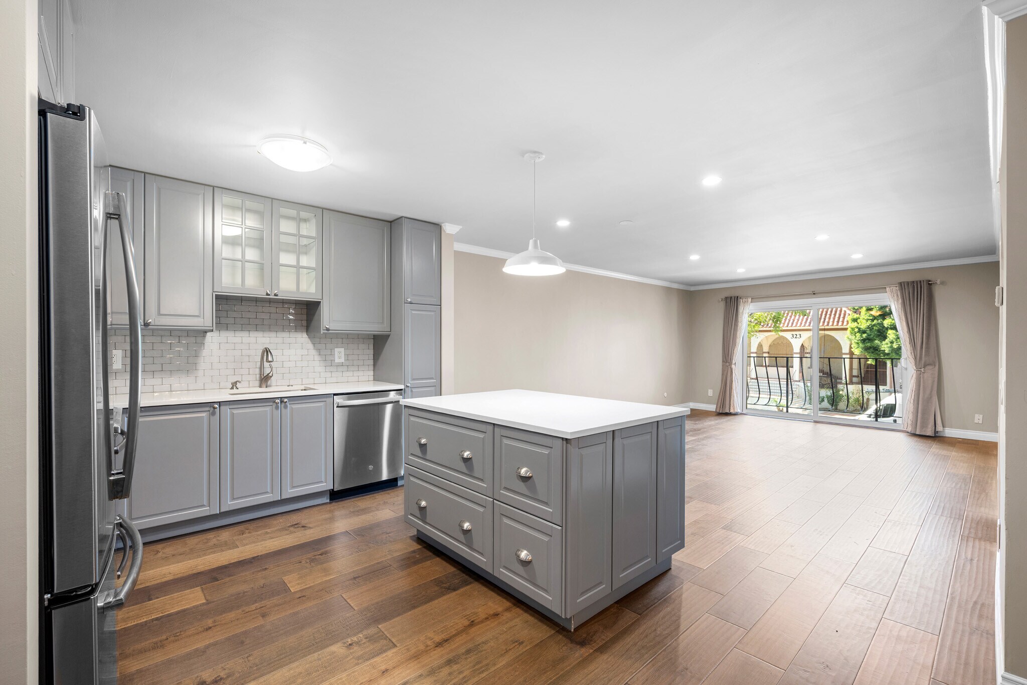 Building Photo - 310 N Jackson St