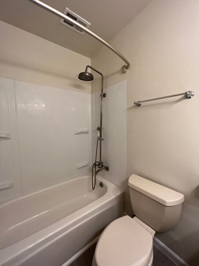 Building Photo - Spacious 1,196 Square Foot  4BR Home Across from Technology High School | Large Yard & 2-Car Garage"
