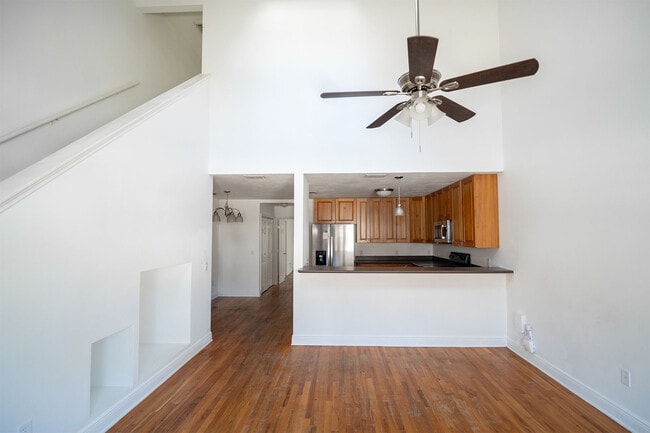 Building Photo - 3384 Sawtooth Dr