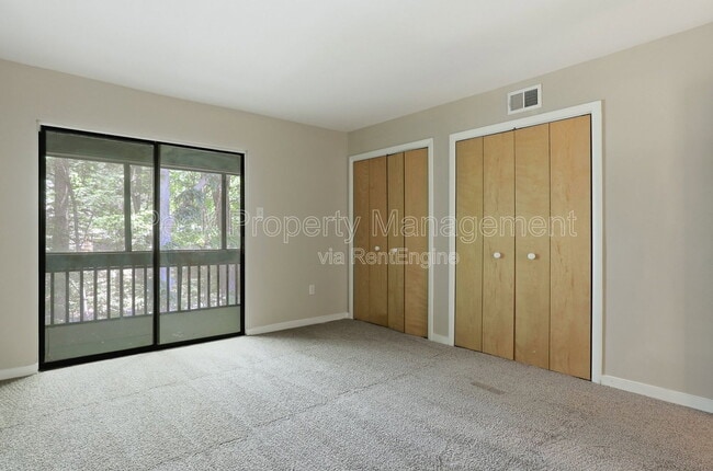 Building Photo - 10146 Iron Mill Rd