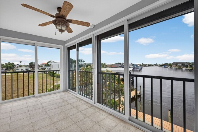 Building Photo - Gulf Access 2 bedroom 2 Bath Fully updated Condo with Water View