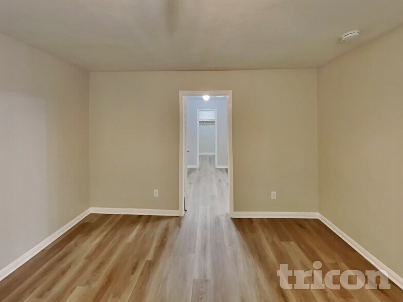 Building Photo - 308 Crooked Pine Court