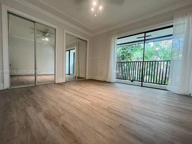 Building Photo - 3209 Bird Ave