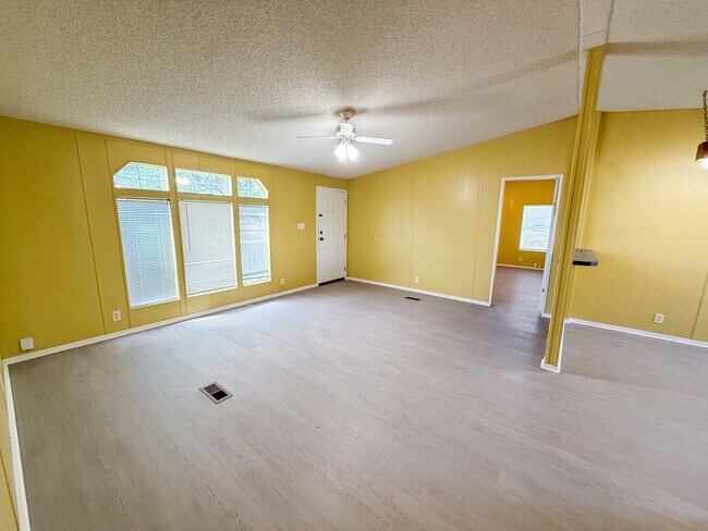 Building Photo - 4506 Legend Falls