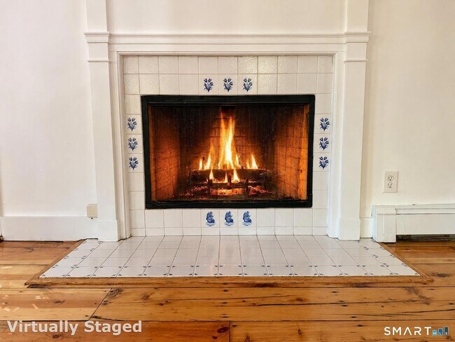 Building Photo - 154 Silvermine Ave
