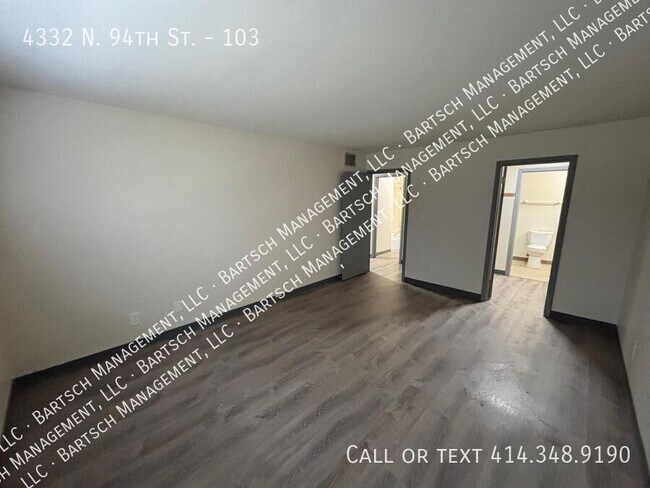 Building Photo - 4332 N 94th St